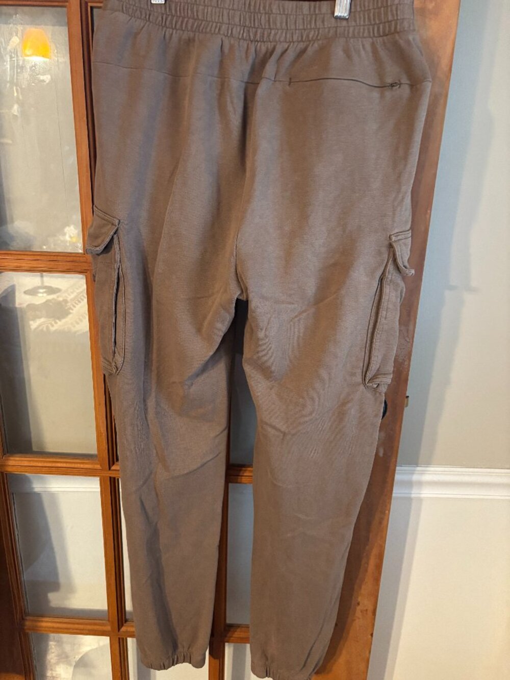 Gap Fit Men's Tan Cargo Jogger SZ: M - Picture 7 of 11